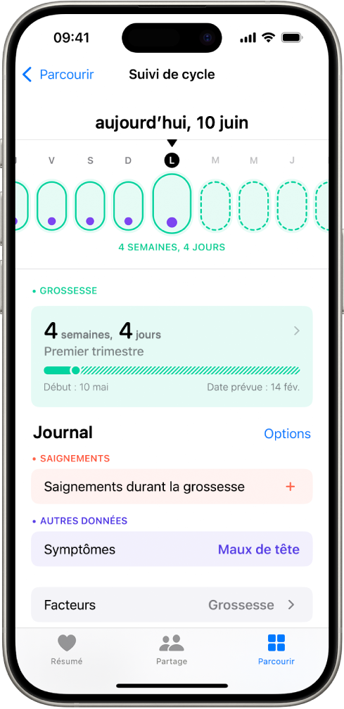 L’écran « Suivi de cycle » avec une chronologie d’une semaine de la grossesse en haut de l’écran. Des ovales vert clair et des points violets marquent les cinq premiers jours sur la chronologie. Des ovales vert clair en pointillé marquent les autres jours de la chronologie. Sous la chronologie se trouve le résumé de la grossesse comprenant l’âge gestationnel, la date de début de grossesse et la date prévue de l’accouchement. Sous le résumé de la grossesse se trouvent des options pour ajouter des informations sur les saignements pendant la grossesse, les symptômes, et plus encore.