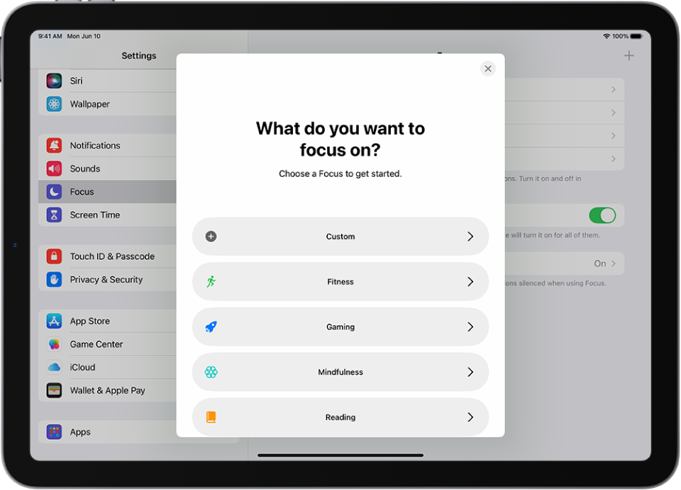 A Focus setup screen for the additional provided Focus options, including Custom, Fitness, Gaming, Mindfulness, and Reading.