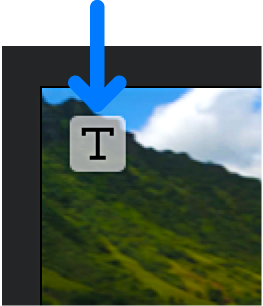 Un clip nella timeline con nell’angolo un’icona di titolo.