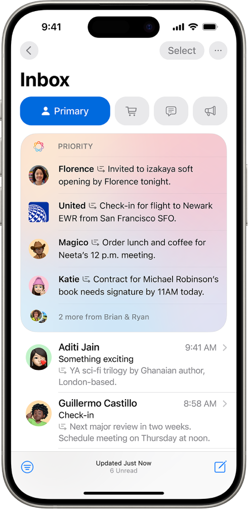 A la part superior de la pantalla de l’iPhone es mostra la secció de missatges prioritaris, amb els correus electrònics rellevants en primer lloc. Apareixen dos correus resumits a la part inferior de la pantalla.