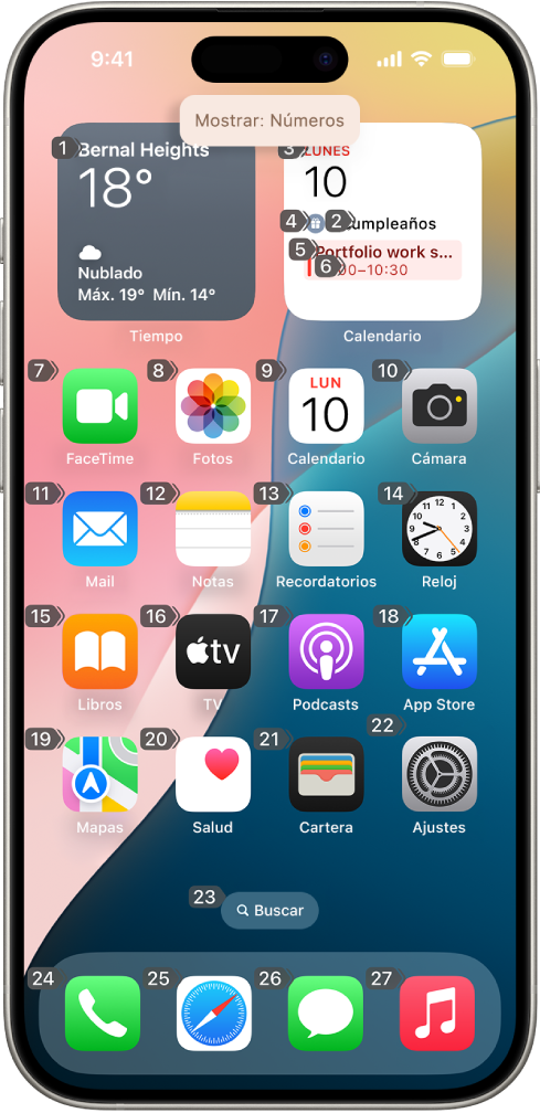 iPhone con un número junto a cada ítem de la pantalla de inicio. En la parte superior de la pantalla, se muestra el comando de control por voz “Mostrar números”.