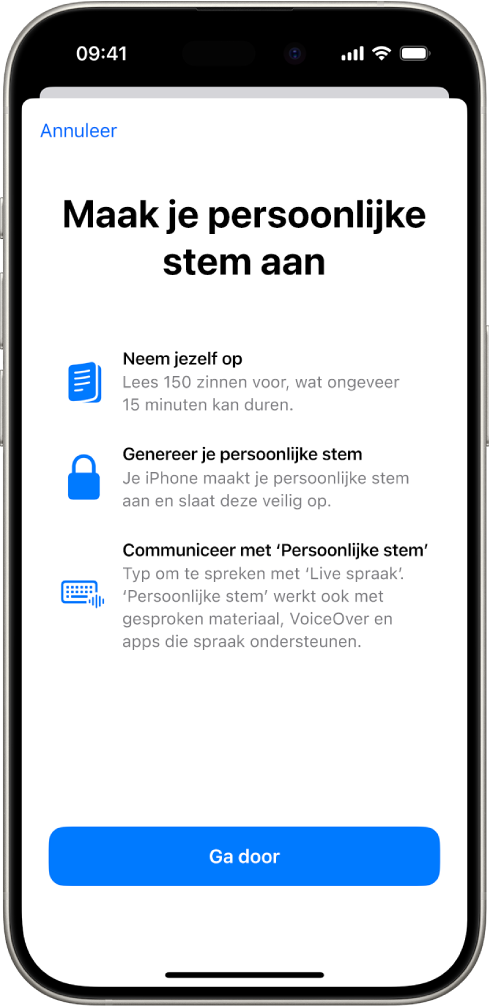 Een iPhone met informatie over het aanmaken van een persoonlijke stem.