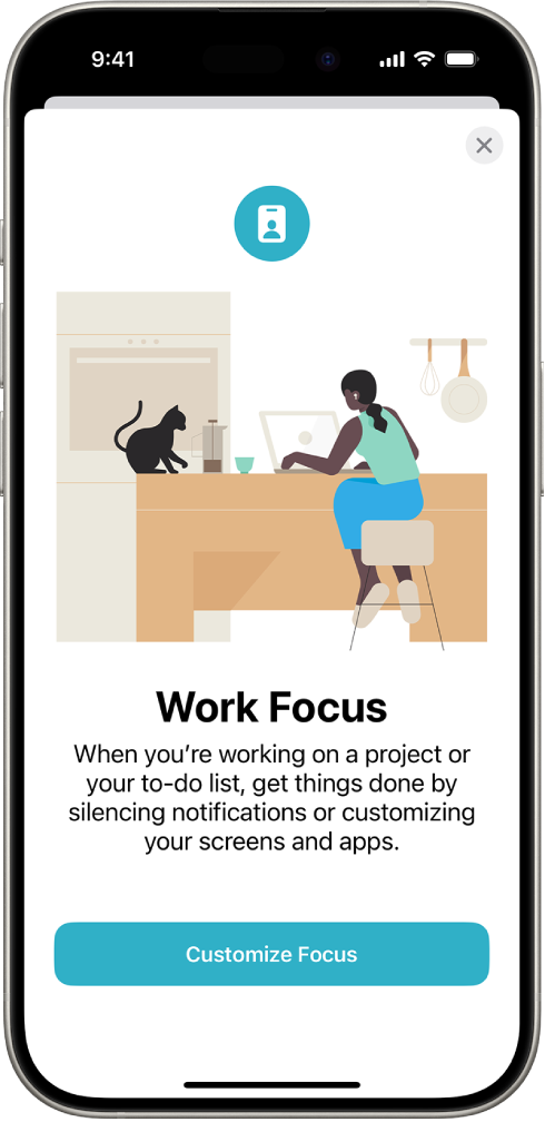 Një ekran që tregon katër opsione të dhëna të Focus - Do Not Disturb, Personal, Sleep dhe Work. Butoni Share Across Devices ju lejon të përdorni të njëjtat cilësime të Focus në të gjitha pajisjet tuaja Apple ku jeni identifikuar me të njëjtën llogari Apple Account.