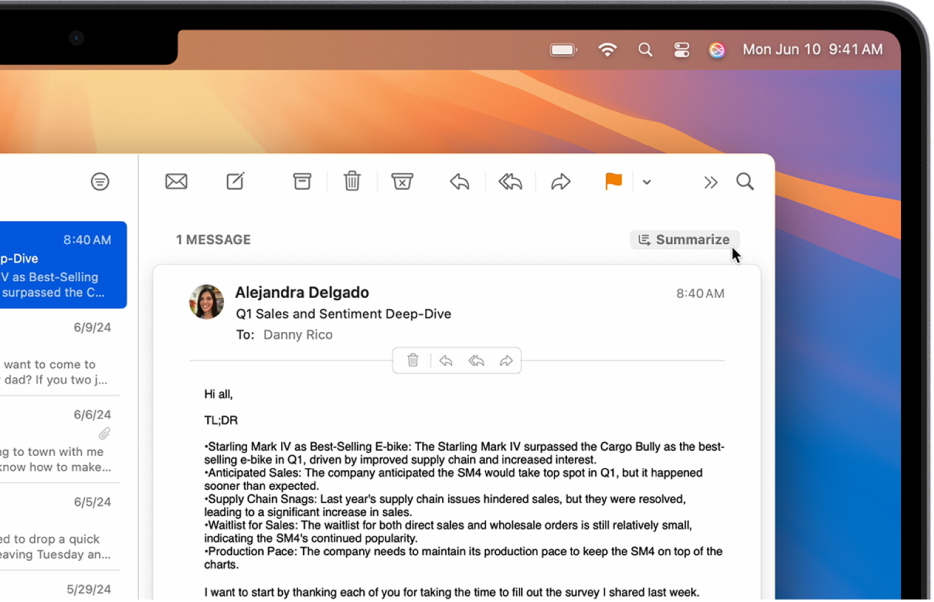 Mail-appfönstret visar en lista med mejl i inkorgen. Ett mejl är öppet till höger med knappen Summarize högst upp.