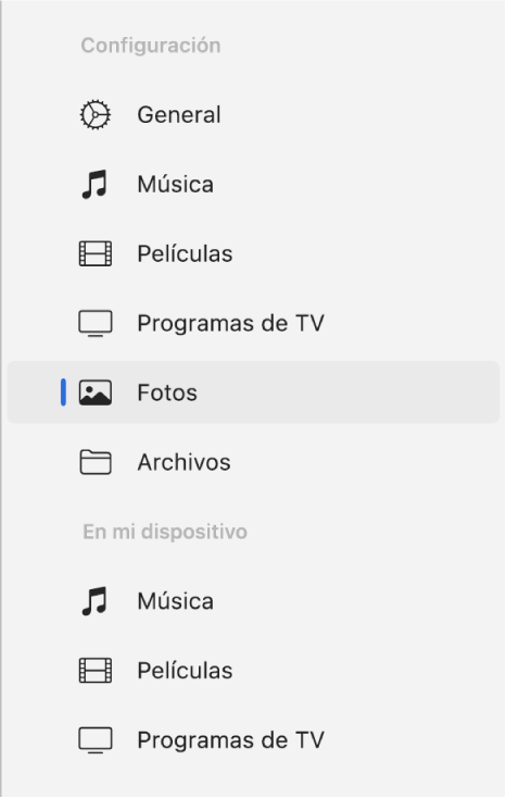 La barra lateral mostrando que la sección Fotos está seleccionada.