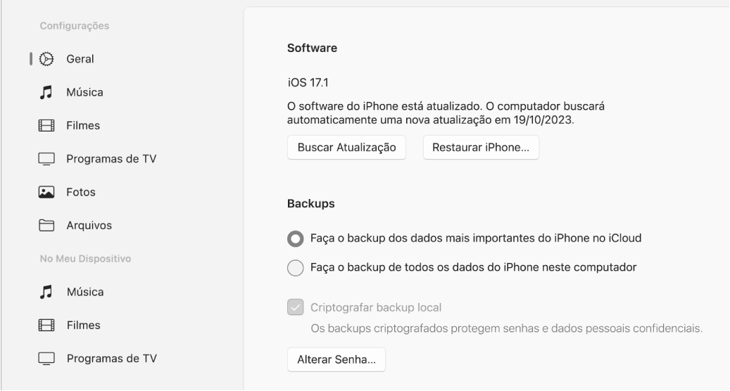 Janela principal de “Dispositivos Apple” mostrando o software, backup e outras opções.