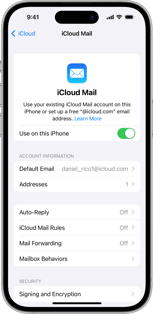 iCloud 설정의 Mail 화면. 이 iPhone에서 사용이 켜져 있음.