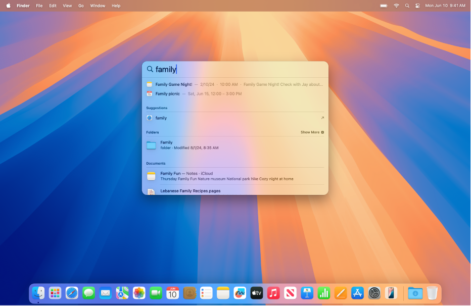 سطح مكتب Mac به نافذة الباحث مفتوحة. تعرض نتائج البحث الاقتراحات والمجلدات والمستندات التي تتطابق مع معايير البحث.