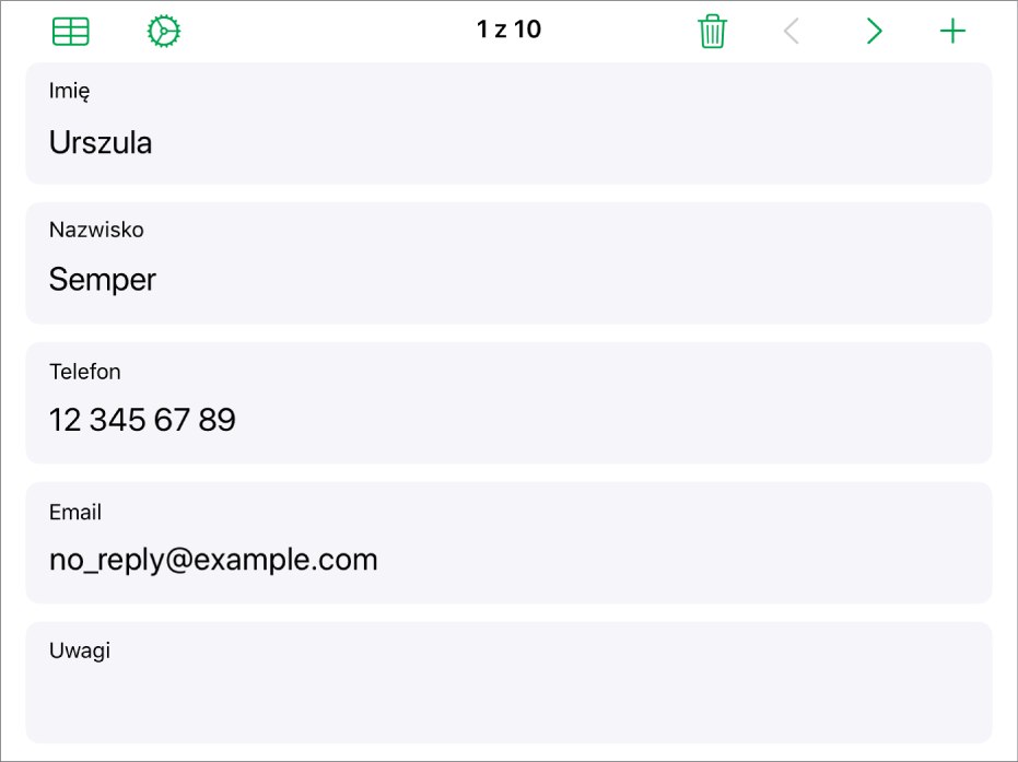 Jeden rekord w formularzu z polami przeznaczonymi dla imienia, numeru telefonu, adresu email i innych. Na górze widoczne są także narzędzia do wyświetlania powiązanej tabeli, konfigurowania formularza oraz przełączania między rekordami.