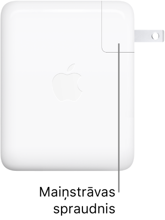 140 W USB-C strāvas adapters.