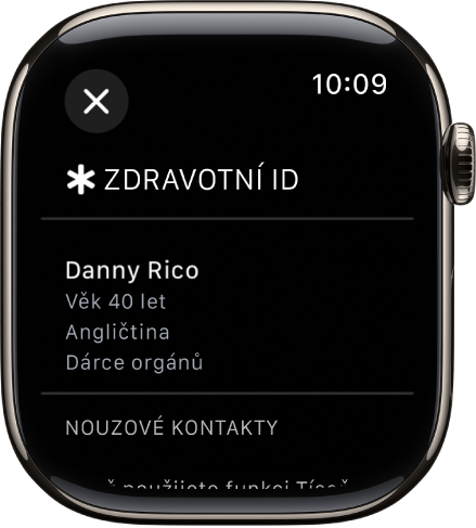 Obrazovka Zdravotní ID na Apple Watch zobrazující jméno osoby, věk, jazyk, zda si přejete být dárcem orgánů, a nouzové kontakty.