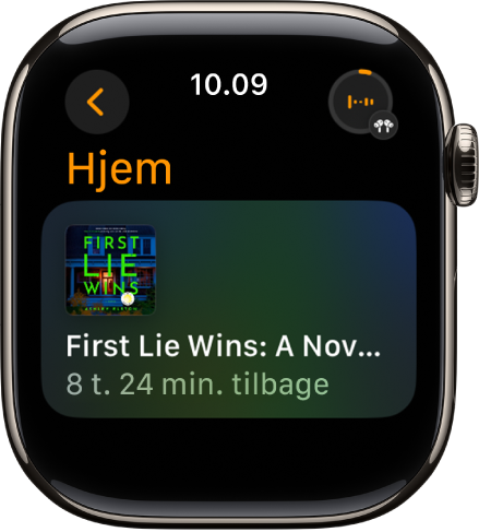Skærmen Lydbøger, der viser bogen, som afspilles, med titlen og resterende tid. Knappen Afspiller nu er placeret øverst til højre.