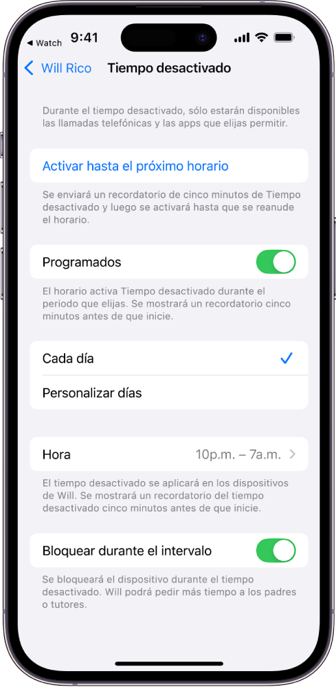 El iPhone está mostrando la pantalla de configuración de Tiempo desactivado. El botón Programado está cerca de la parte superior. Las opciones Cada día y Personalizar días se muestran debajo, y la opción Cada día está seleccionada. Las horas de inicio y fin están en el centro de la pantalla y el botón Bloquear durante el intervalo está cerca de la parte inferior.