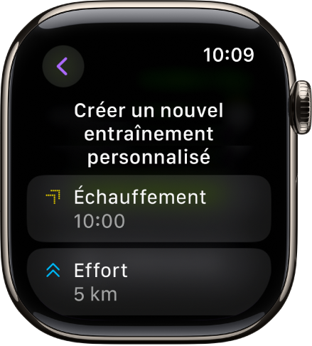 L’app Exercice qui affiche un écran pour créer un nouvel entraînement personnalisé. La vignette Échauffement est au centre avec un intervalle de 10 minutes et la vignette Travail est en dessous avec un intervalle de 3 miles.