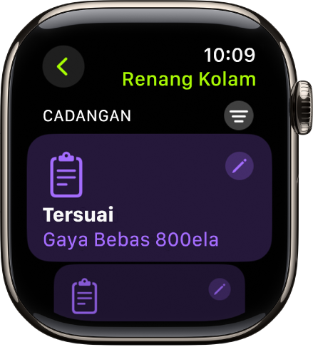 Skrin dalam app Latihan menunjukkan seting untuk latihan Renang Kolam tersuai.