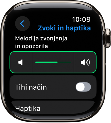 Nastavitve Zvoki in haptika v uri Apple Watch z drsnikom Glasnost opozoril na vrhu in stikalom za Tihi način pod njim.