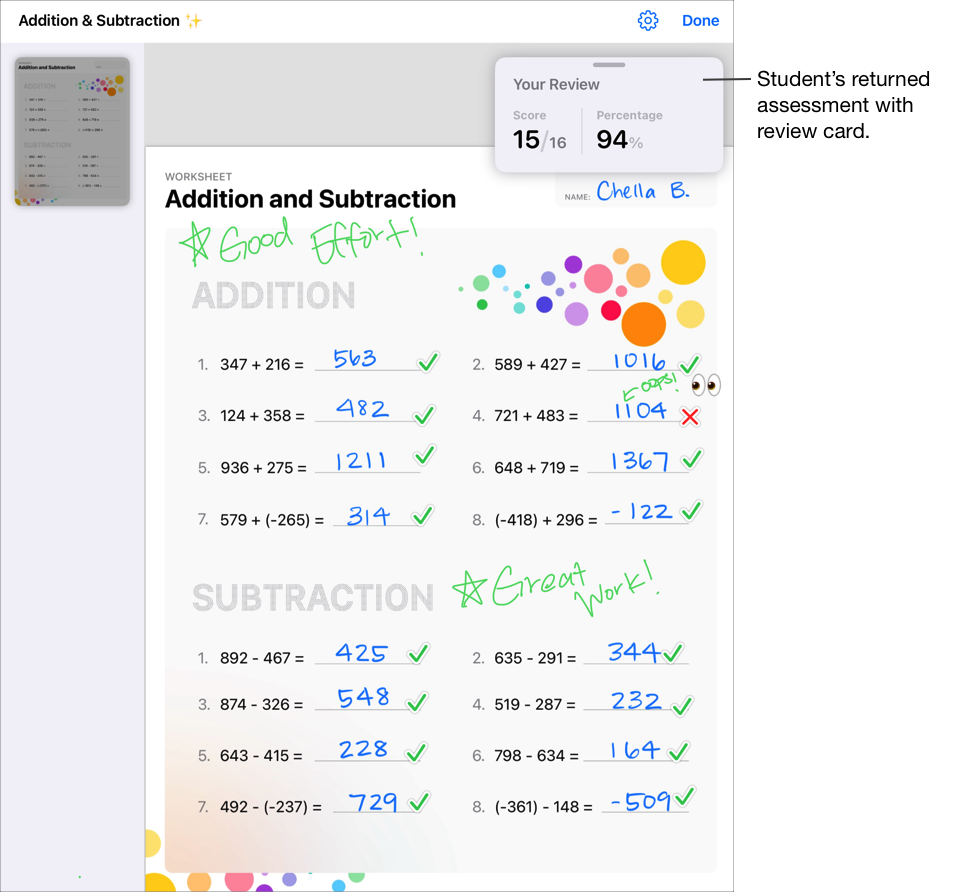 生徒の返却済みのアセスメントファイルと確認カードの例。