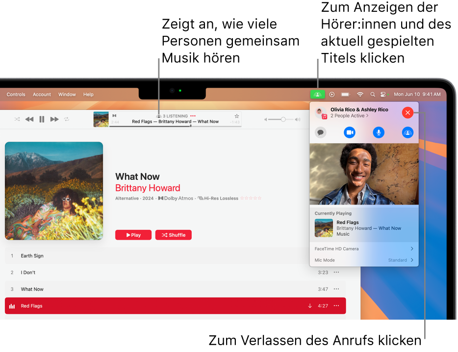 Im Apple Music-Fenster läuft ein Musiktitel, während SharePlay verwendet wird. Das Wiedergabefenster zeigt, wie viele Personen gemeinsam Musik hören. Rechts wird auf das Symbol „SharePlay“ geklickt und du kannst sehen, wer zuhört und welcher Titel gerade läuft. Rechts kannst du auf die Taste „Schließen“ klicken.