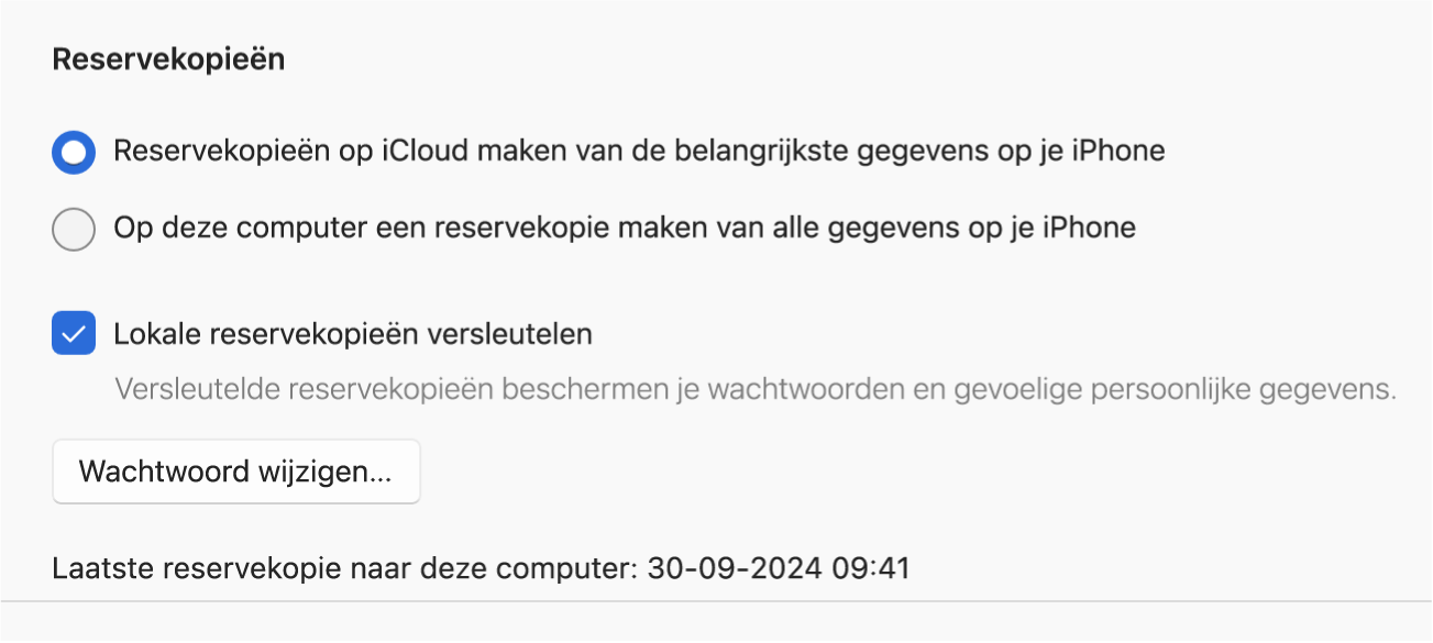 Een Apple Devices-venster met opties voor het maken van een back‑up en herstellen van een Apple apparaat.