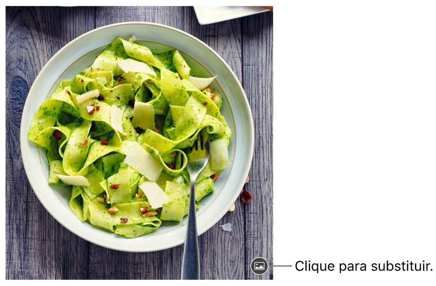 Uma imagem com um botão “Substituir imagem”.