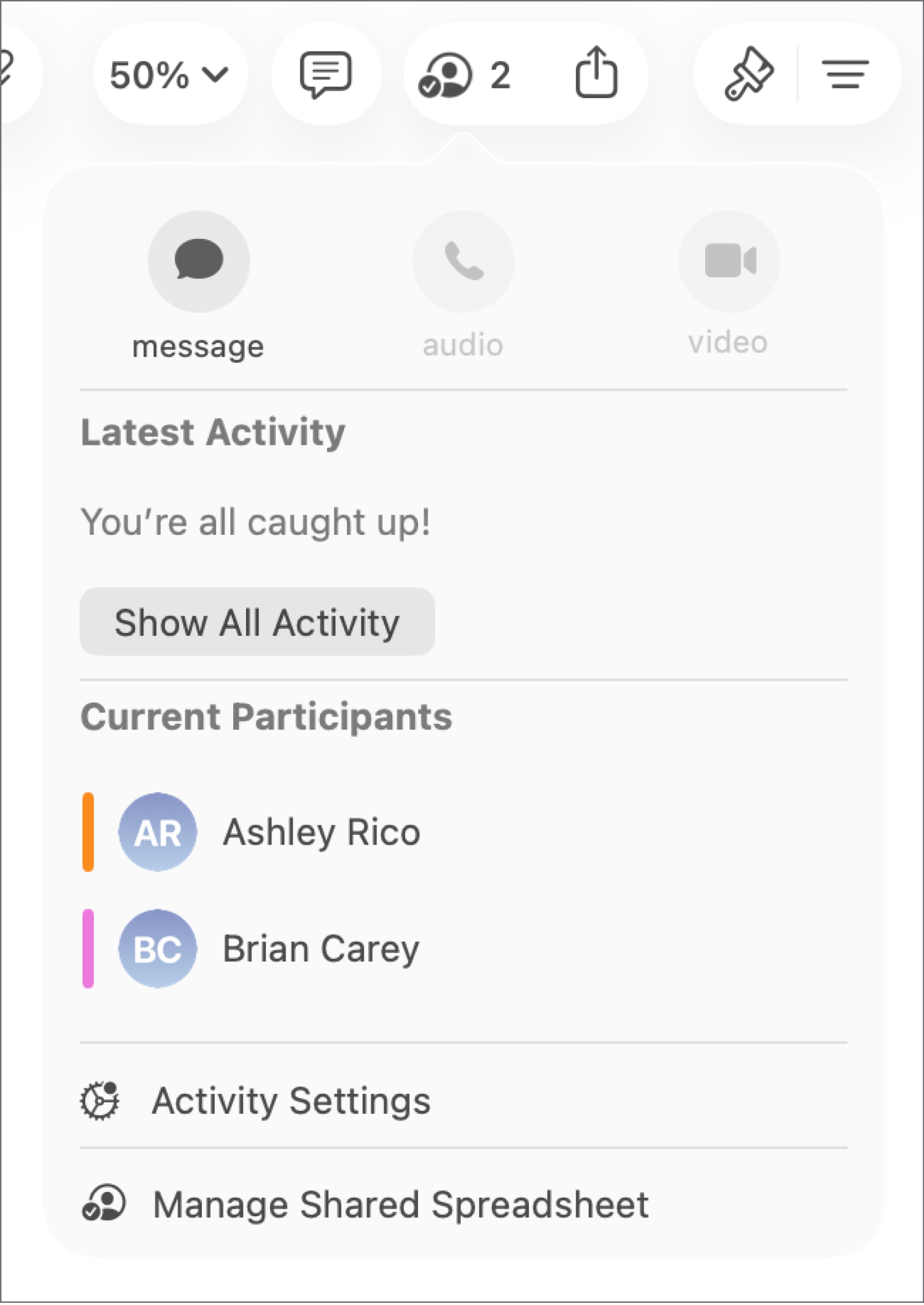 Le menu de collaboration affiche les noms des personnes qui collaborent dans la feuille de calcul.