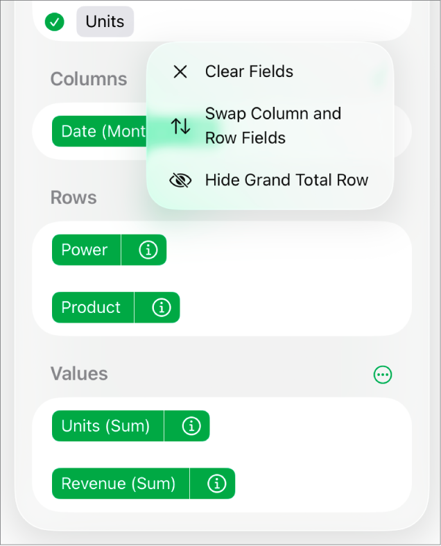 Menyn Fler fältalternativ som visar reglagen för att gömma totalsummor, byta plats på kolumn- och radfält och rensa fält.