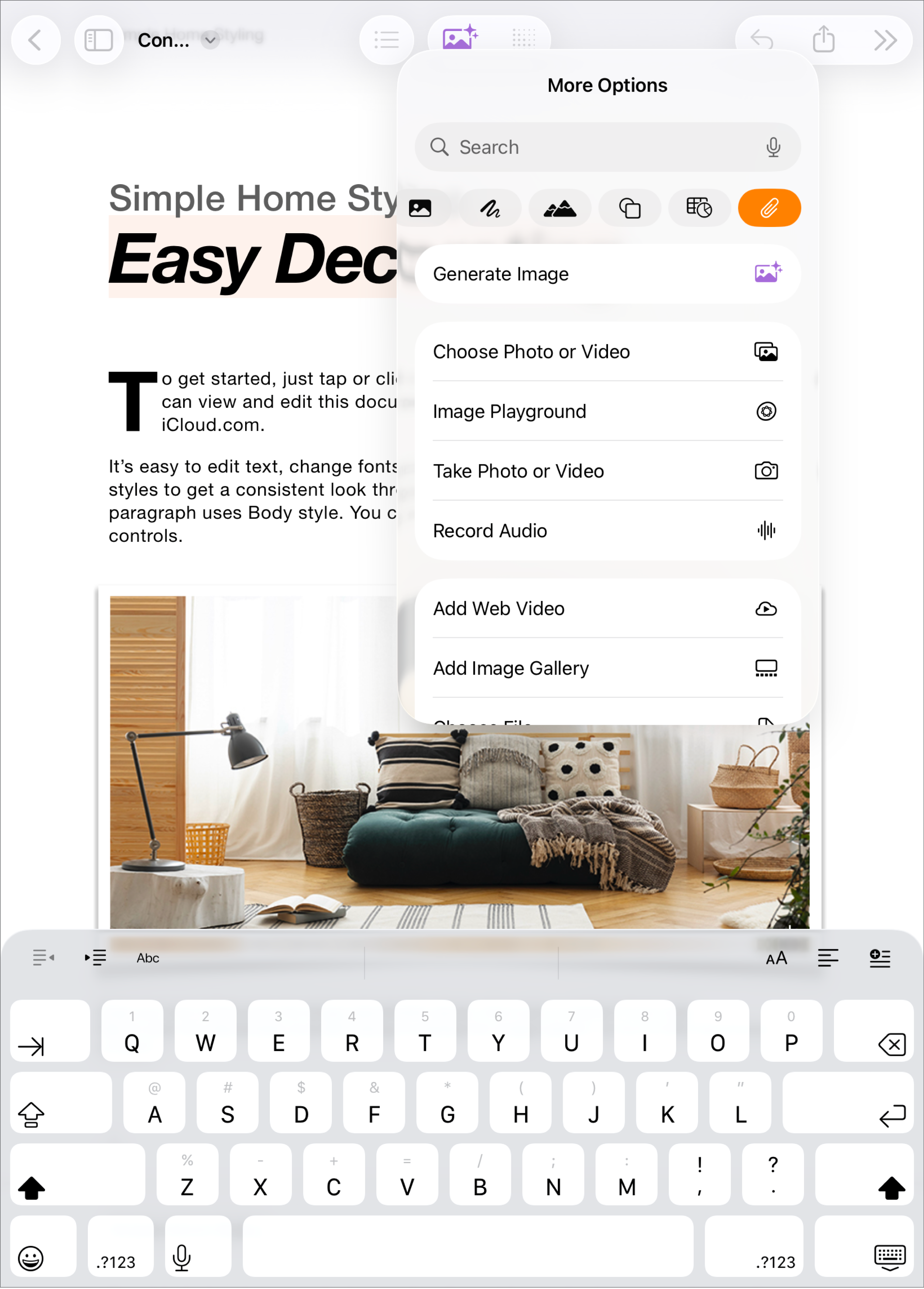 Document Pages ouvert avec le menu Insérer affiché et le menu Multimédia ouvert.
