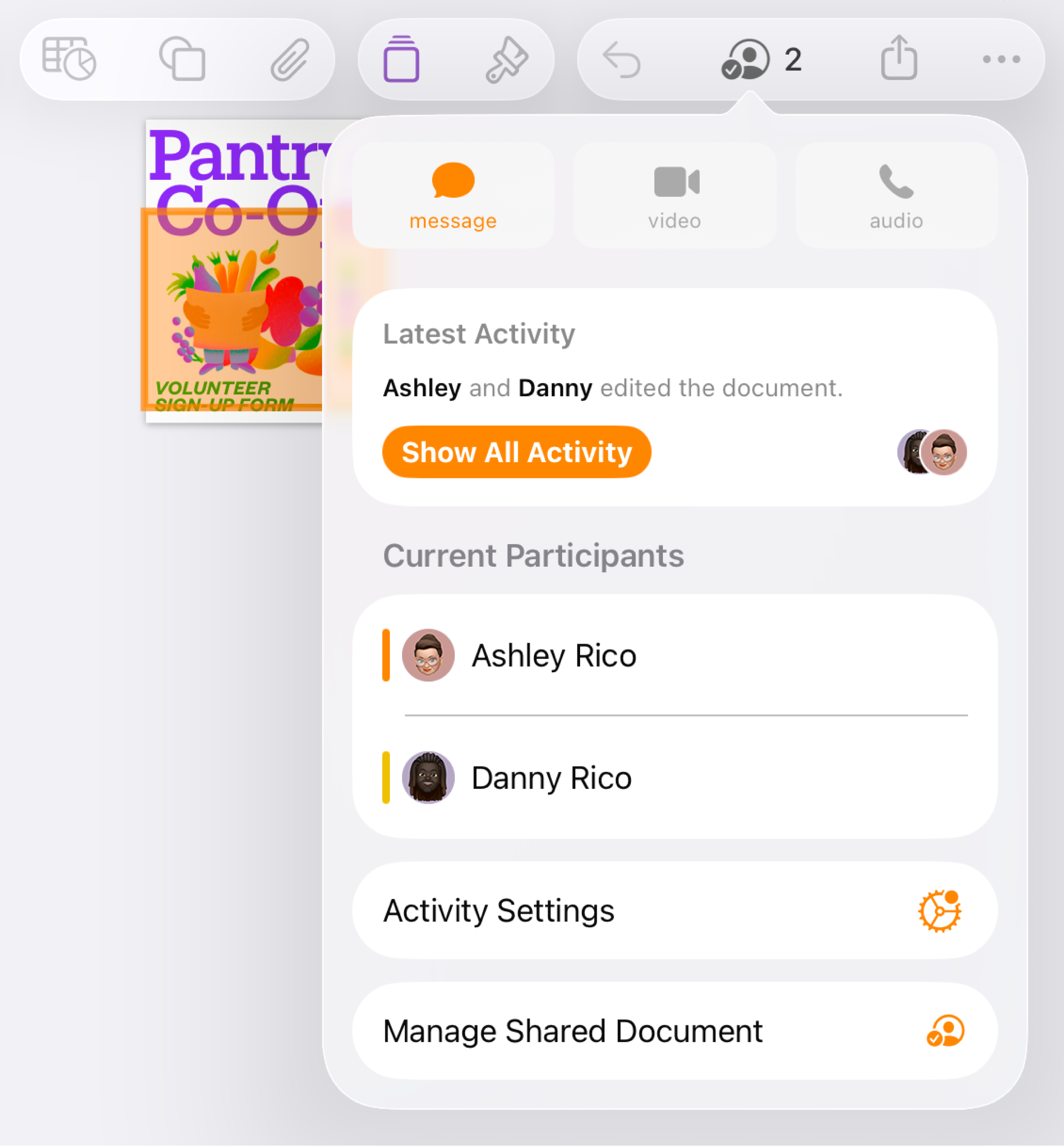 Le menu de collaboration affiche les noms des personnes collaborant au document.