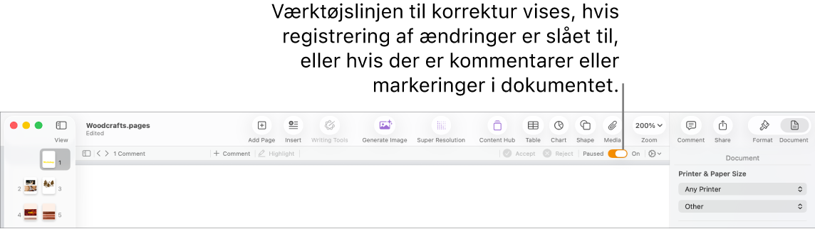 Værktøjslinjen i Pages med Registrer ændringer slået til og værktøjslinjen til korrektur under værktøjslinjen i Pages.