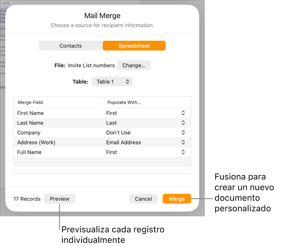 Panel de fusión de correo abierto con opciones para cambiar la tabla o el archivo de origen, previsualizar los nombres del campo de fusión o los registros individuales, o bien fusionar el documento.