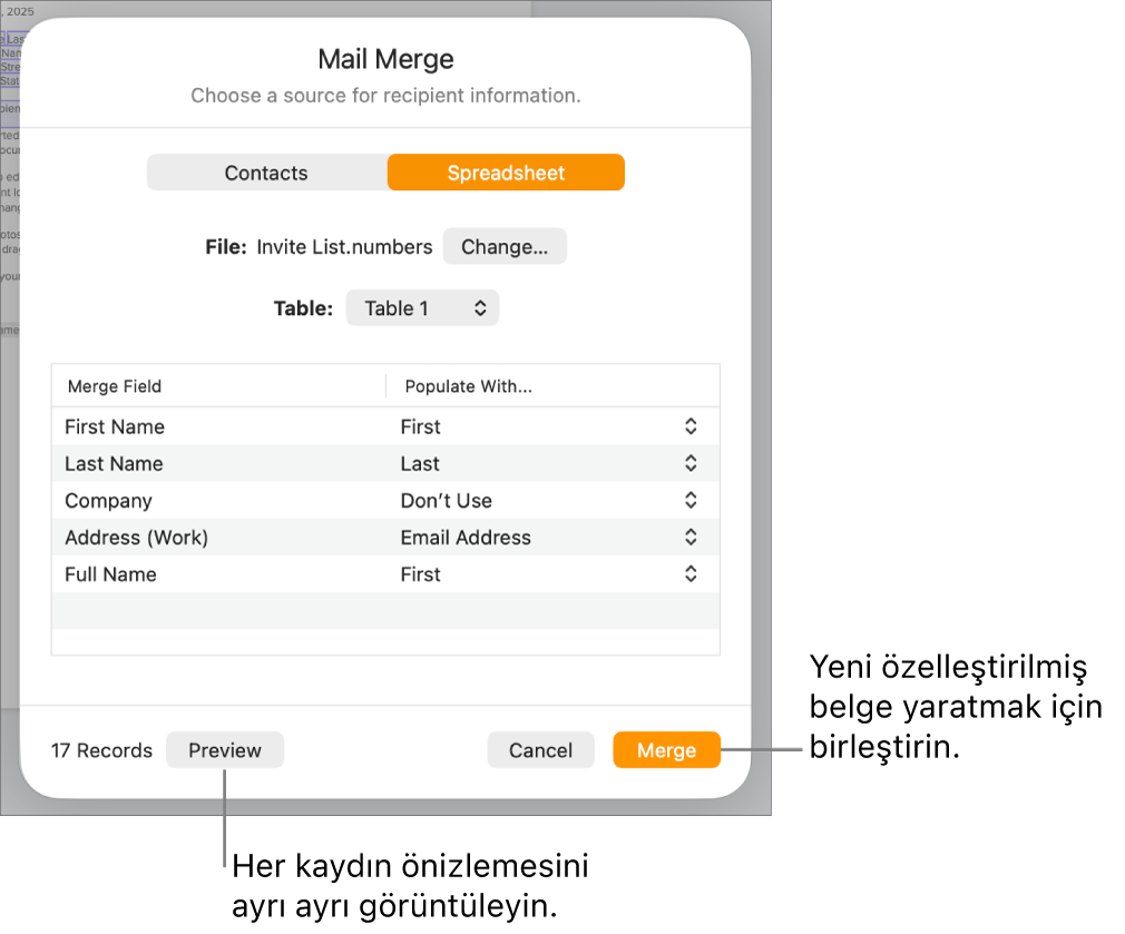 Kaynak dosyayı veya tabloyu değiştirme, birleştirme alanı adlarını veya ayrı kayıtları önizleme veya belgeyi birleştirme seçenekleri ile Adres Mektup Birleştirme bölümü açık.