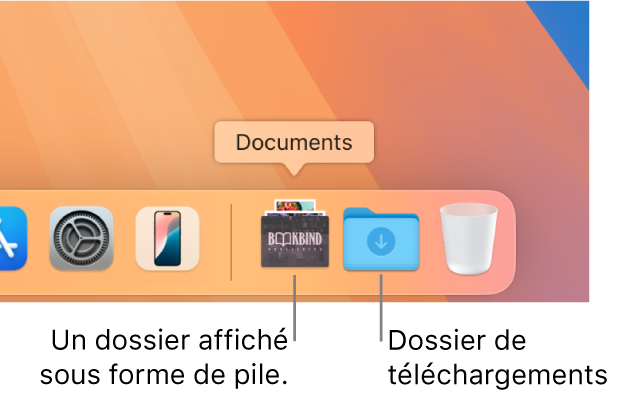 L’extrémité droite du Dock qui montre un dossier affiché sous forme de pile et le dossier Téléchargements affiché sous forme de dossier.