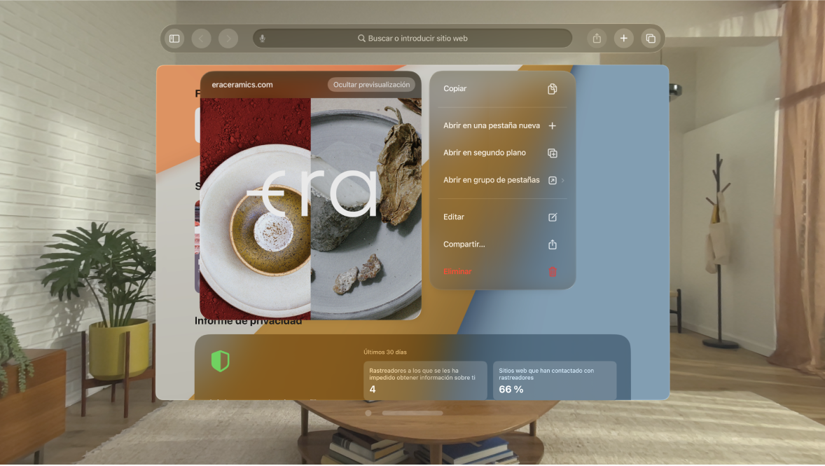 App Safari del Apple Vision Pro con una pequeña ventana de previsualización que muestra un sitio web antes de abrir un enlace.