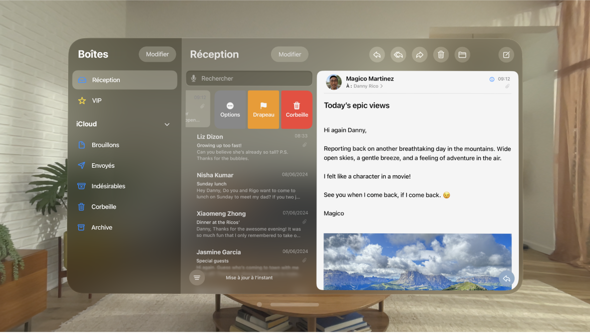 L’app Mail sur l’Apple Vision Pro, présentant un e-mail avec des options permettant de le supprimer et de le marquer d’un drapeau. L’option Plus est également visible.