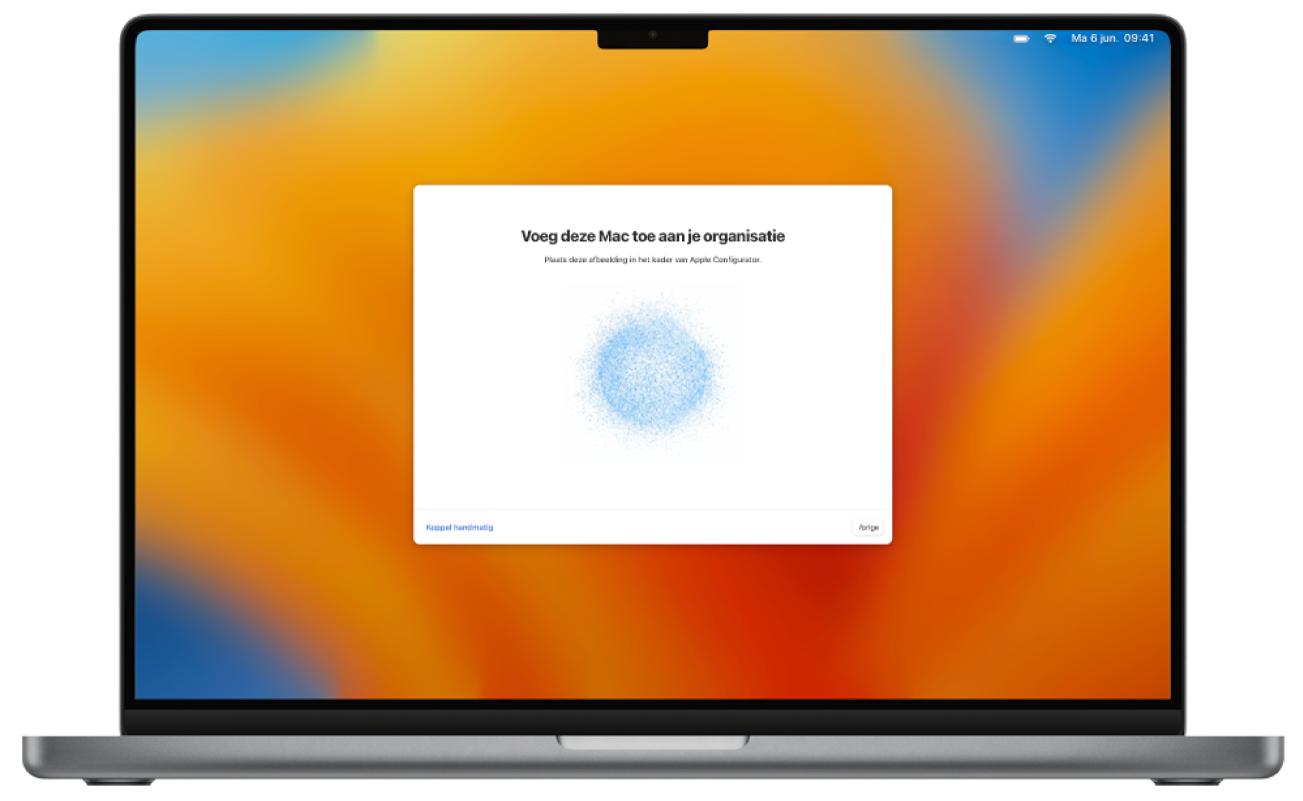 Een afbeelding van een Mac-laptop met in de configuratie-assistent de afbeelding voor koppeling met Apple School Manager of Apple Business Manager.