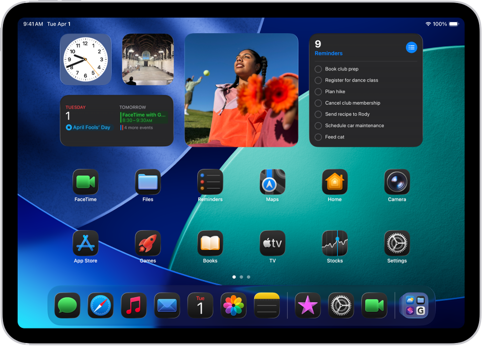 iPadi Home Screen-kuva sisselülitatud režiimiga Dark Mode.