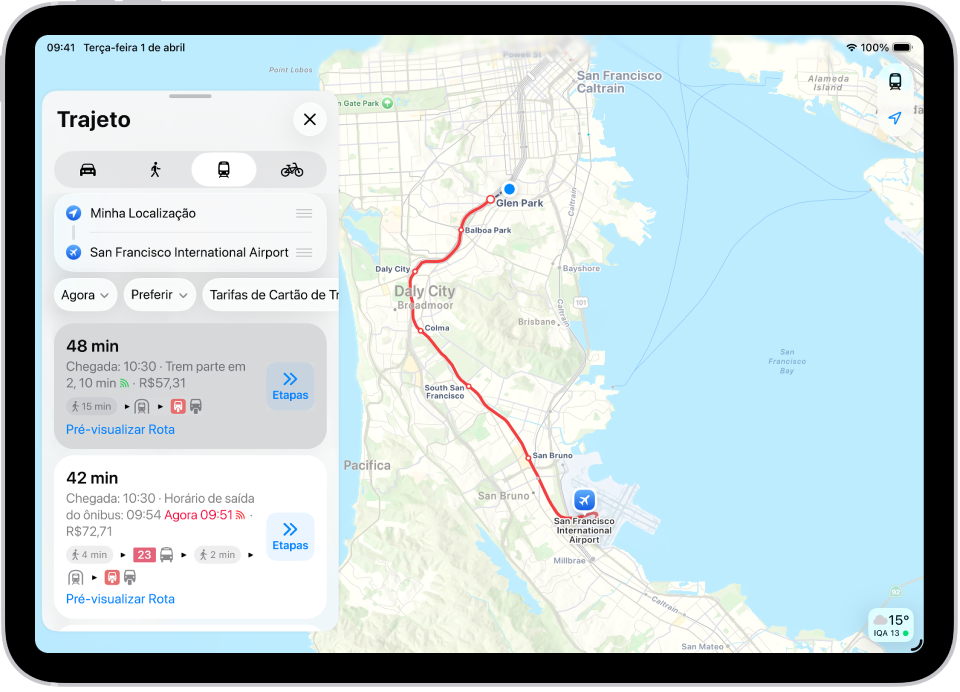 Um mapa mostrando duas rotas de transporte público. Um cartão de rota à esquerda mostra botões Ir para diversas opções da rota.