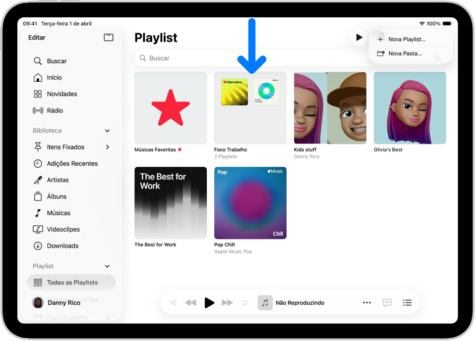 App Música aberto no iPad com a barra lateral à esquerda e a lista de playlists à direita. Na parte superior estão os botões para criar uma nova playlist ou criar uma nova pasta. Uma seta azul aponta para uma pasta de playlists chamada Foco para trabalho.