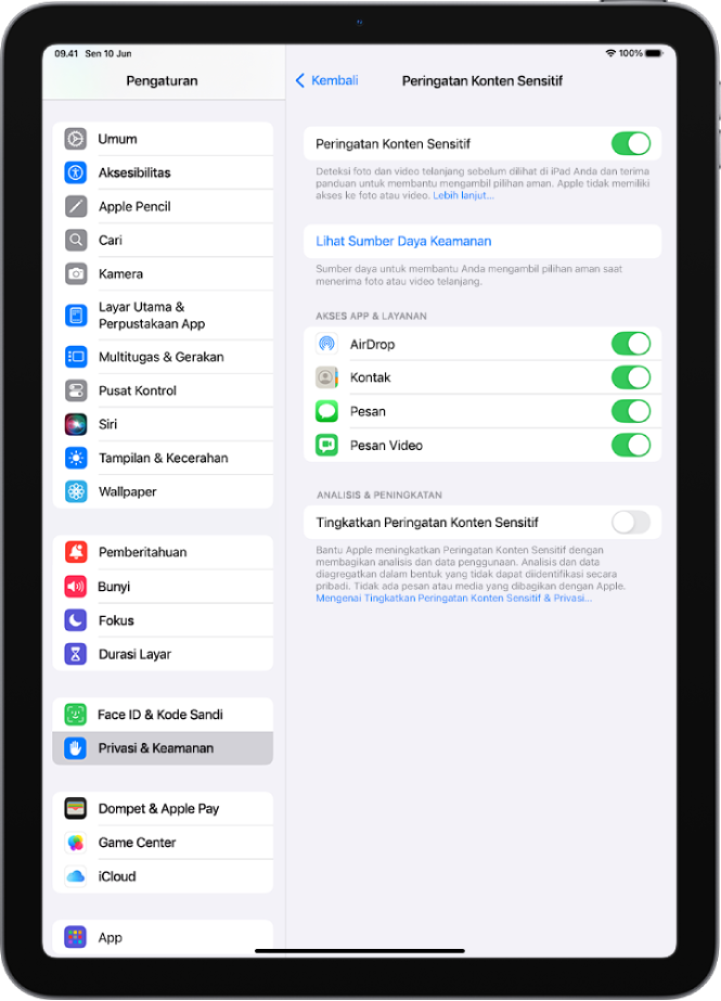 Pengaturan untuk Peringatan Konten Sensitif, dengan tombol berlabel Lihat Sumber Daya Keamanan dan tombol berlabel Tingkatkan Peringatan Konten Sensitif untuk berbagi analisis dan data penggunaan dengan Apple.