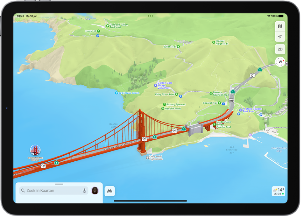 Een 3D-kaart in de Kaarten-app met een brug en een park.