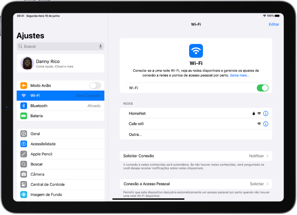 A tela Ajustes mostrando as redes Wi-Fi disponíveis.