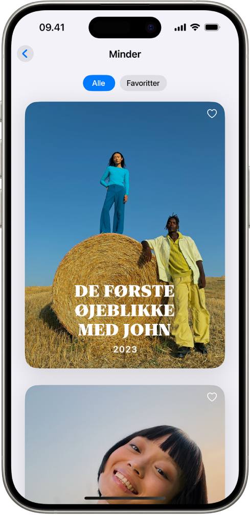 Appen Fotos er åben med samlingen Minder. Fanen Alle er valgt med en liste over minder derunder.