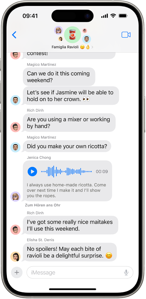 Eine Konversation in der App „Nachrichten“ mit einer Audionachricht und ihrer Transkription.
