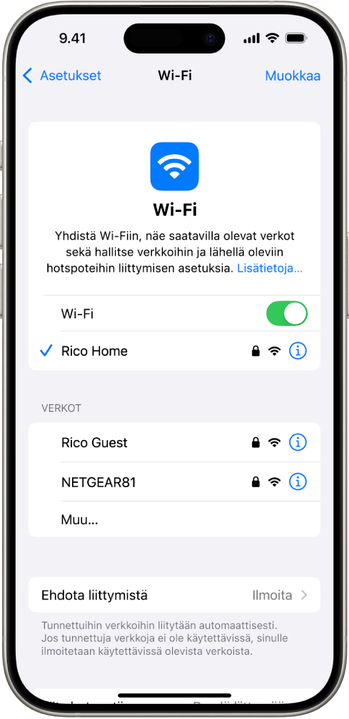Wi-Fi-valintojen näyttö Asetuksissa. Wi-Fi on laitettu päälle ja verkko on valittuna.