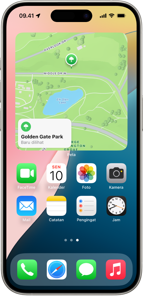 Widget Peta, widget lainnya, dan ikon app di Layar Utama iPhone.