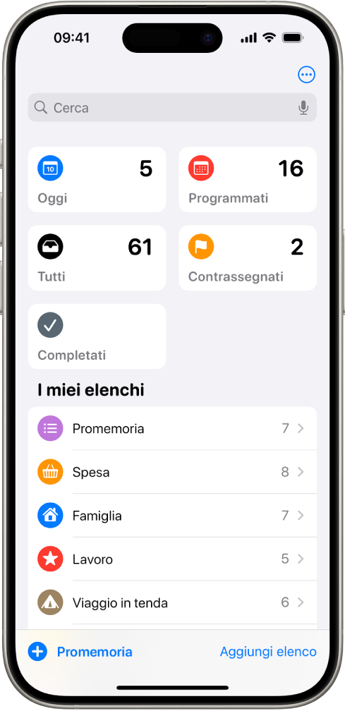 Una schermata di Promemoria che mostra gli elenchi smart nella parte superiore e quelli ordinari sotto.