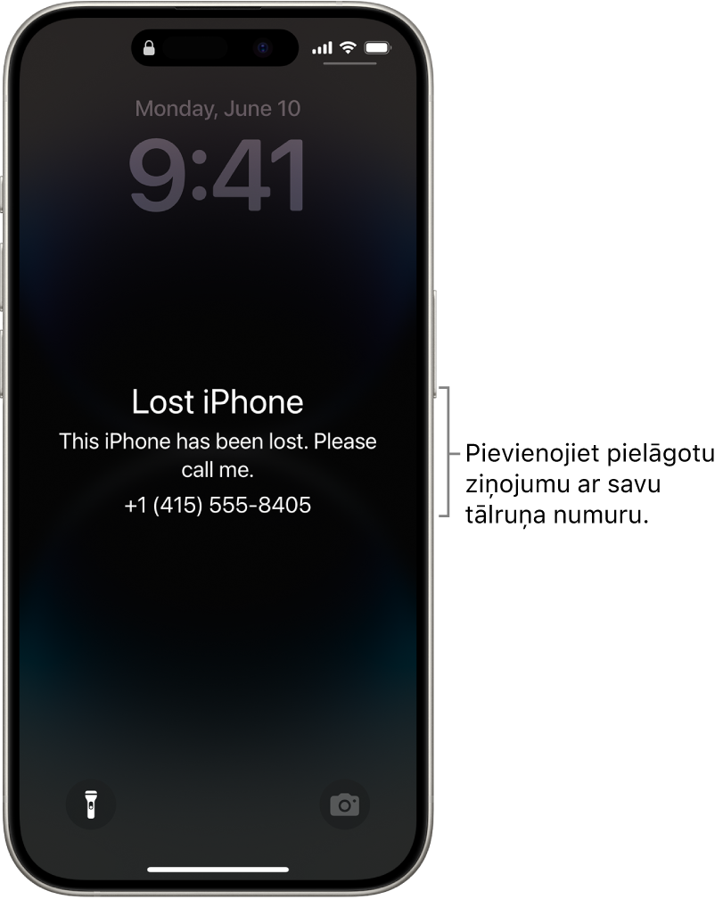 Bloķēts iPhone tālruņa ekrāns ar ziņojumu par pazudušu iPhone tālruni. Varat pievienot pielāgotu ziņojumu ar savu tālruņa numuru.