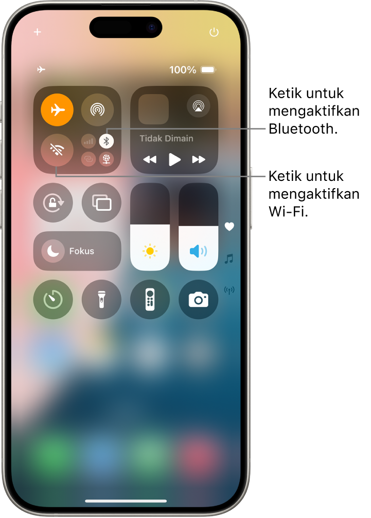 Pusat Kawalan dengan Mod Pesawat diaktifkan, menunjukkan Wi-Fi dan Bluetooth tidak aktif. Butang untuk mengaktifkan Wi-Fi dan Bluetooth berada berdekatan penjuru kiri atas Pusat Kawalan.
