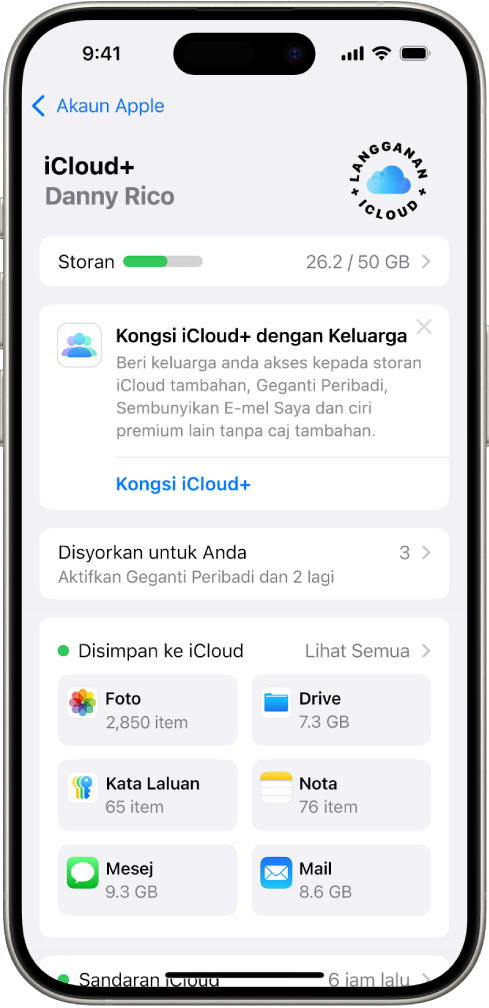 Skrin seting iCloud menunjukkan meter storan iCloud dan senarai app dan ciri, termasuk Foto, iCloud Drive dan Mail iCloud yang boleh digunakan dengan iCloud.