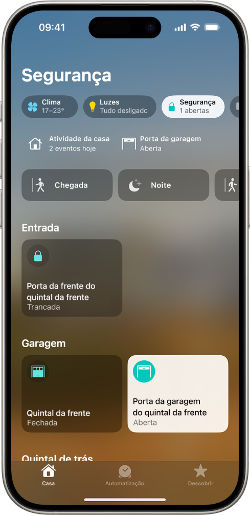 A aplicação Casa a mostrar uma porta da frente e duas portas de garagem.